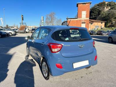 Hyundai i10 Login - NEOPATENTATI Blu/Azzurro usata Massarosa
