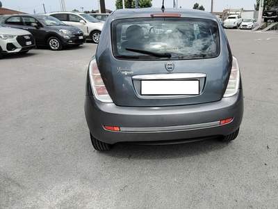 Lancia Ypsilon Lancia Ypsilon 16V DIVA - NEOPATENTATI Grigio usata Massarosa