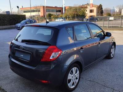Kia Ceed VGT 90CV 5p. LX Grigio usata Massarosa
