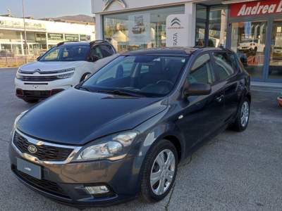 Kia Ceed VGT 90CV 5p. LX Grigio usata Massarosa