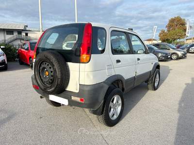 Daihatsu Terios DISTRIBUZIONE APPENA ESEGUITA Bianco usata Massarosa