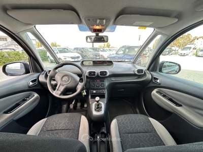 Citroen C3 Picasso C3 PICASSO 1.4 BENZINA SED. - NEOPATENTATI Nero usata Massarosa