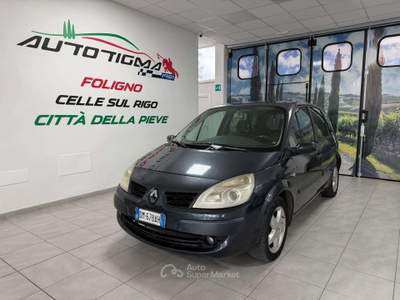 Renault Scénic Scenic II 2007 1.5 dci  85cv Grigio usata Foligno