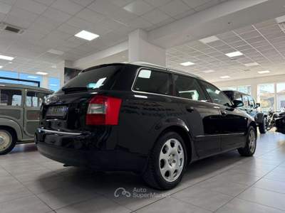 Audi A4 A4 II 2001 Avant Avant 1.9 tdi 130cv Nero usata Foligno
