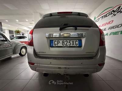 Chevrolet Captiva 150cv Grigio usata Foligno