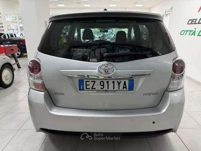Toyota Verso 1.6 d-4d 5p. Grigio usata Foligno