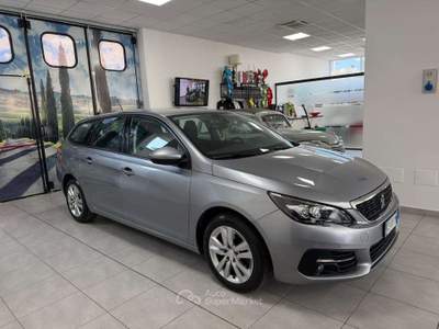 Peugeot 308 308 II 2018 SW SW 1.5 bluehdi Active Business s Grigio usata Foligno