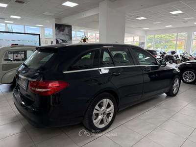 Mercedes-Benz Classe C Classe C-S205 2014 SW SW d (bt) Business auto Nero usata Foligno