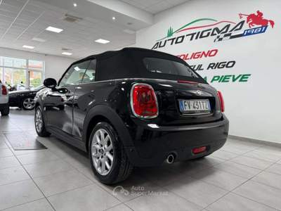 MINI Cooper Mini IV F57 2018 Cabrio 1.5 Nero usata Foligno