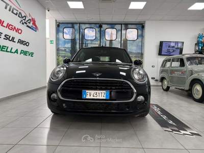 MINI Cooper Mini IV F57 2018 Cabrio 1.5 Nero usata Foligno