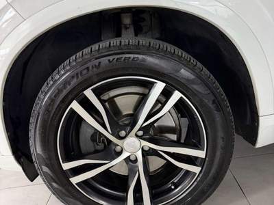 Volvo XC90 2.0 d5 Inscription awd 235cv geartronic my17 Bianco usata Foligno