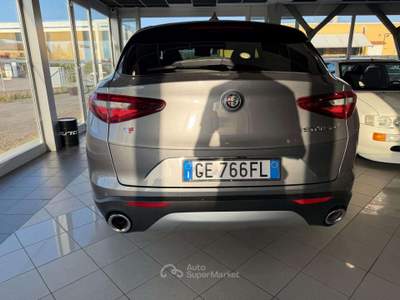 Alfa Romeo Stelvio Stelvio 2.2 t Sport Edition Q4 210cv auto Grigio usata Foligno