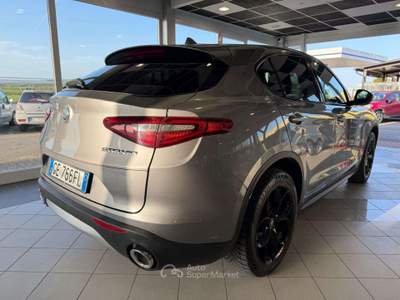Alfa Romeo Stelvio Stelvio 2.2 t Sport Edition Q4 210cv auto Grigio usata Foligno