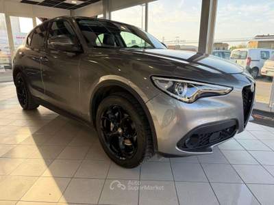 Alfa Romeo Stelvio Stelvio 2.2 t Sport Edition Q4 210cv auto Grigio usata Foligno