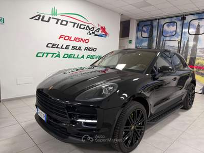 Porsche Macan Macan  2.0 245cv Nero usata Foligno