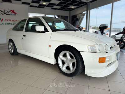 Ford Escort Escort IV Berlina 3p 2.0i 16v RS Cosworth Bianco usata Foligno