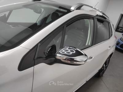 Peugeot 2008 Peugeot 2008 2016 1.6 hdi Tetto Panoramico Sensori Nav Bianco usata Sant'Egidio del Monte Albino
