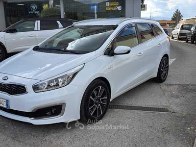 Kia Cee'd 1.6CRDI 110CV SW COOL Bianco usata Foligno