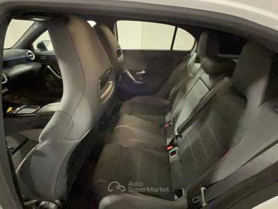 Mercedes-Benz Classe A MERCE A 180 AMG LINE 136CV AUTO A 180 AMG Line 136cv auto Bianco usata Roma