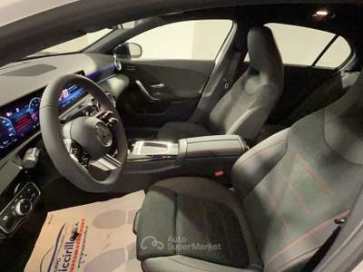 Mercedes-Benz Classe A MERCE A 180 AMG LINE 136CV AUTO A 180 AMG Line 136cv auto Bianco usata Roma