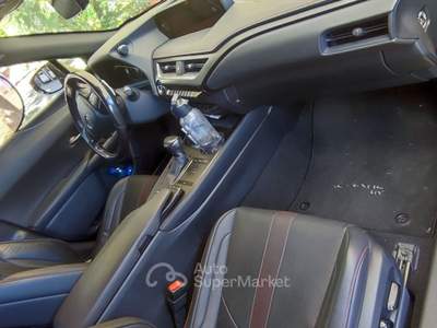 Lexus UX F-Sport, 2WD, 94700 Km. Arancione usata Collegno