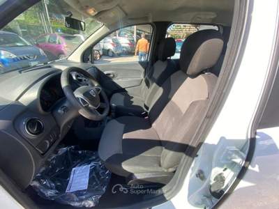 Dacia Lodgy 1.5 BLUE dCi 95cv 7 POSTI COMFORT Bianco usata Napoli