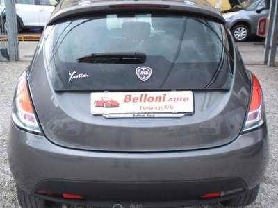 Lancia Ypsilon ADATTA A NEOPATENTATI Grigio usata Puegnago sul Garda