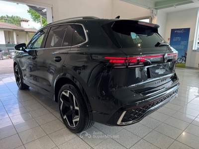 Volkswagen Tiguan Tiguan 1.5 etsi R-Line 150cv dsg Grigio usata Piombino Dese