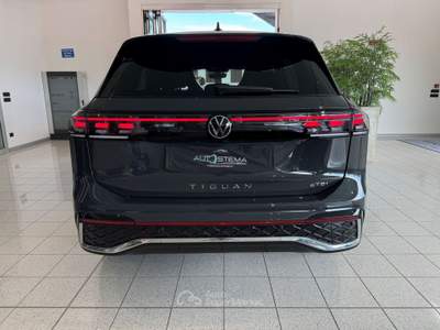 Volkswagen Tiguan Tiguan 1.5 etsi R-Line 150cv dsg Grigio usata Piombino Dese