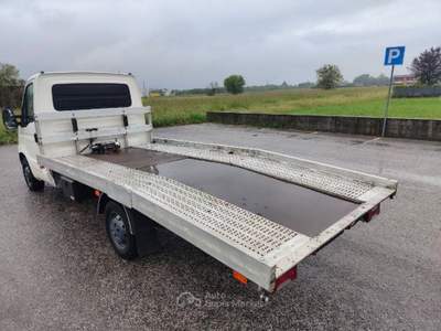 Iveco Daily Carroattrezzi ( SOSPENSIONE ARIA ) Bianco usata Vicenza