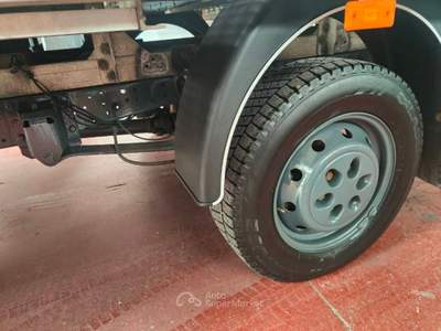 Iveco Daily Carroattrezzi ( SOSPENSIONE ARIA ) Bianco usata Vicenza