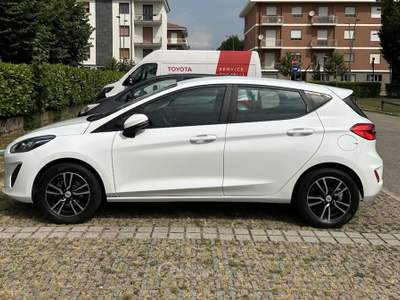 Ford Fiesta Fiesta VII 2017 5p5p 1.5 tdci Titanium 85cv Bianco usata Alba