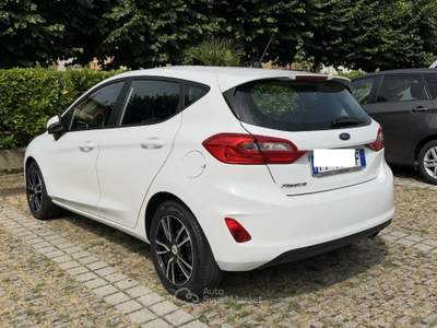 Ford Fiesta Fiesta VII 2017 5p5p 1.5 tdci Titanium 85cv Bianco usata Alba