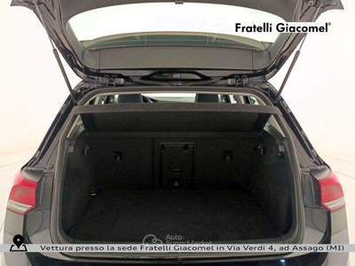 Volkswagen Golf 1.0 etsi evo life 110cv dsg Nero usata Assago