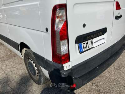 Renault Master master T35 2.3 dci 135cv L2H2 Ice Euro 15.700 + iva Bianco usata Como