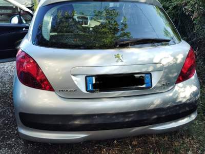 Peugeot 207 Usata Grigio usata Montesilvano