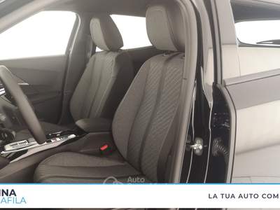 Peugeot 2008  1.2 hybrid allure 145cv e-dcs6 Nero usata Marcianise