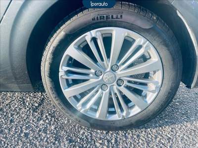 Peugeot 208 5p 1.6 bluehdi Allure 75cv Grigio usata Bergamo
