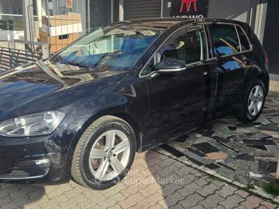 Volkswagen Golf Golf 1.6 TDI Nero usata striano