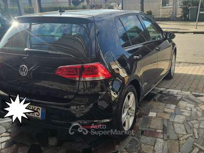 Volkswagen Golf Golf 1.6 TDI Nero usata striano