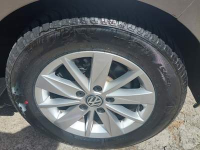 Volkswagen Golf Infotainment 7.5, amata. Grigio usata Potenza