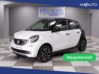 Smart ForFour 1.0 Youngster 71CV Bianco usata Latina