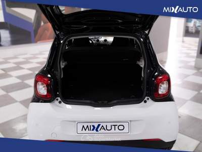 Smart ForFour 1.0 Youngster 71CV Bianco usata Latina