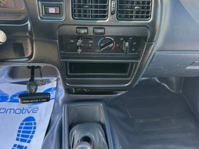 Toyota Hilux hi-lux 2.5 d-4d Bianco usata Altidona