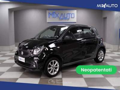 Smart ForFour 1.0 Passion 71cv Nero usata Latina