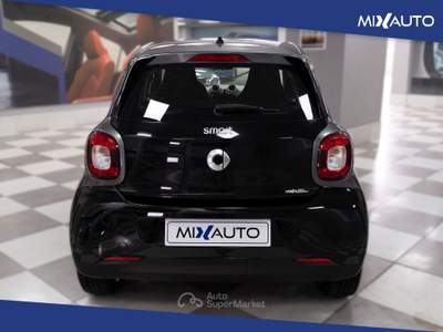 Smart ForFour 1.0 Passion 71cv Nero usata Latina