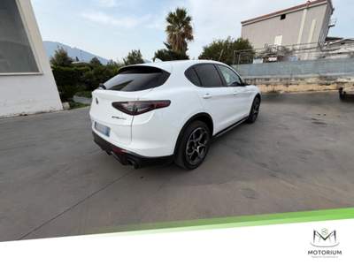 Alfa Romeo Stelvio 2.2 t Veloce Q4 210cv auto Bianco usata Santa Maria a Vico