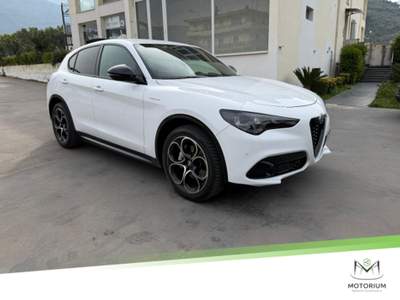 Alfa Romeo Stelvio 2.2 t Veloce Q4 210cv auto Bianco usata Santa Maria a Vico