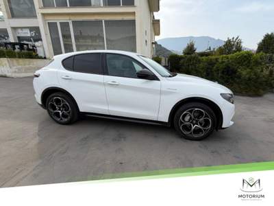 Alfa Romeo Stelvio 2.2 t Veloce Q4 210cv auto Bianco usata Santa Maria a Vico