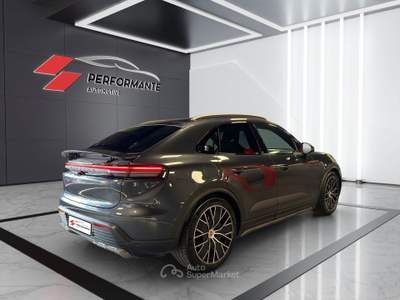 Porsche Macan 4 600km di autonomia, PERFETTA Grigio usata Roma
